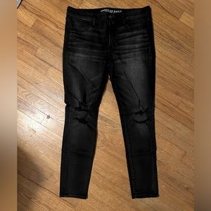 American Eagle Distressed Jeans